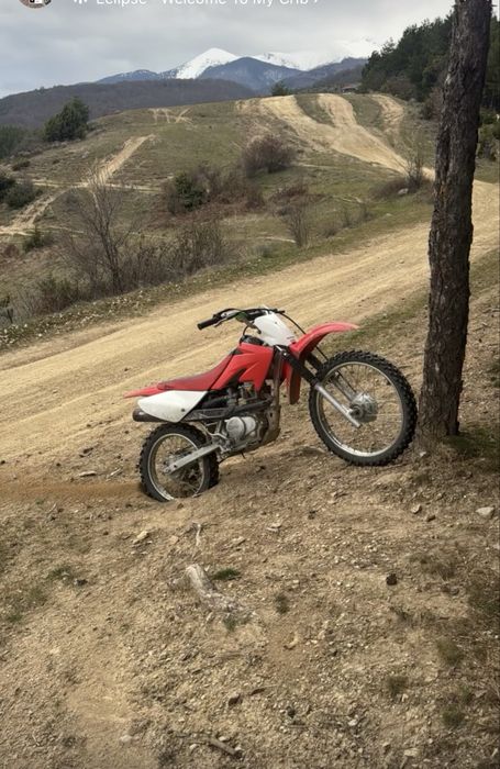 Продавам honda crf 150