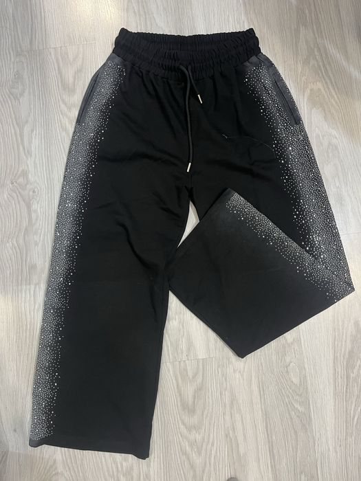 Панталон с камъчета