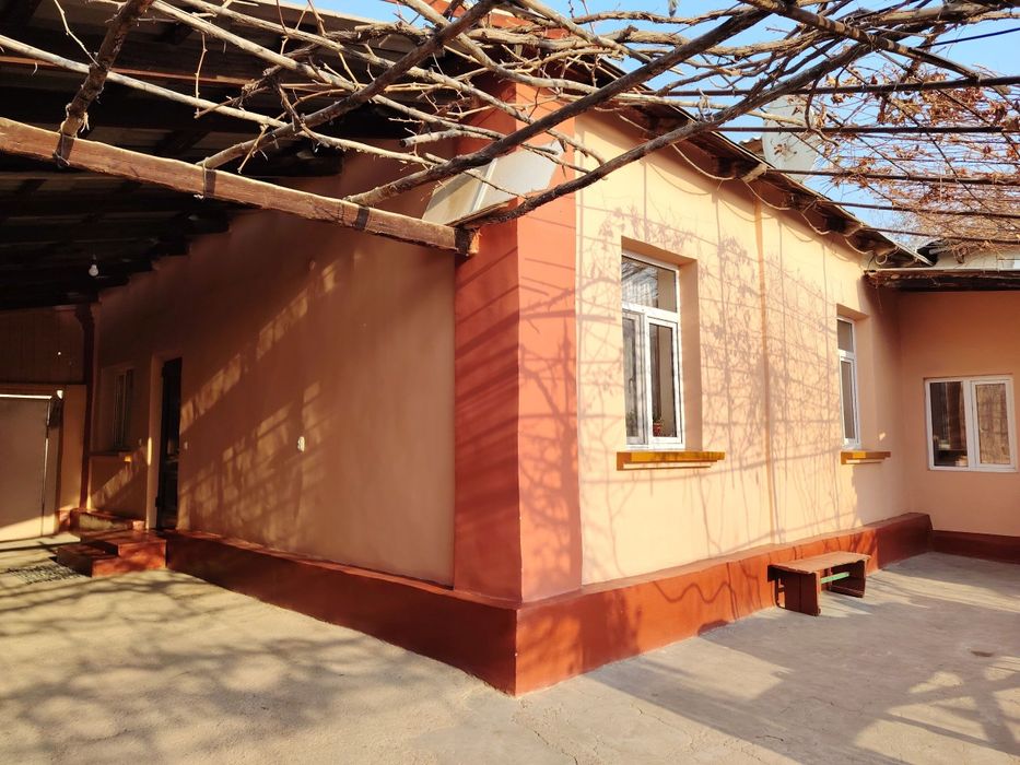 Продаётся дом с участком (Ташморе)