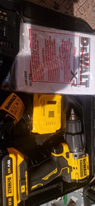 Продам шуруповерт, новый, оригинал DEWALT