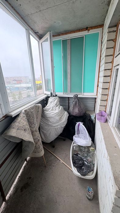 1 ком продается на Жана Орде