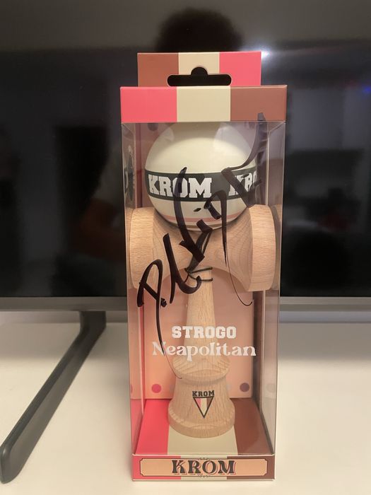 kendama krom strogo napolitan NOUA