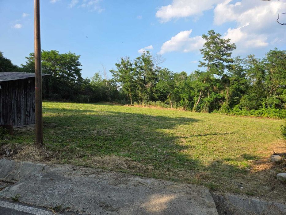 Vand teren 1.400 mp in sat Lacurile , comuna Ciofrangeni ,jud. Arges