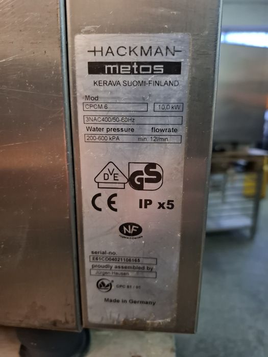 Cuptor electric convecție