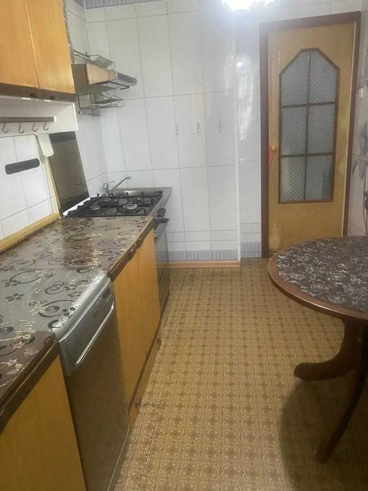 Продажа 3-комнатной квартиры, 5 мкр