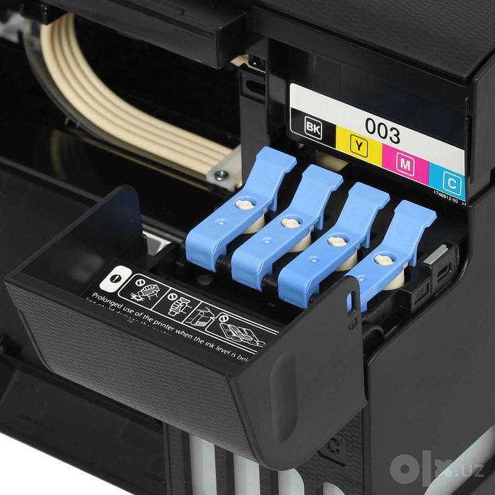 - Струйное МФУ Epson L3250 с черной краской
