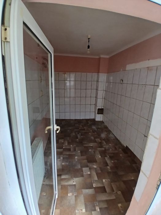 Casa  caramida 3 camere