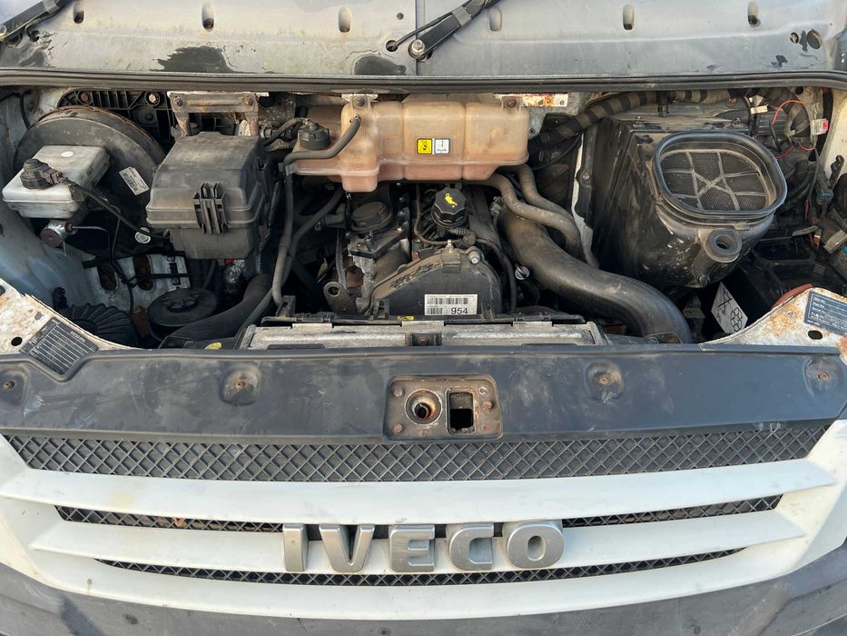 Capota Aripa Bara Far Grila Trager Iveco DAILY 4 2,3 35C12 35C14 2008