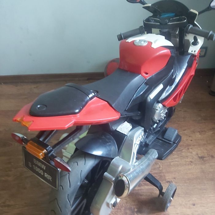 Електрически мотор BMW