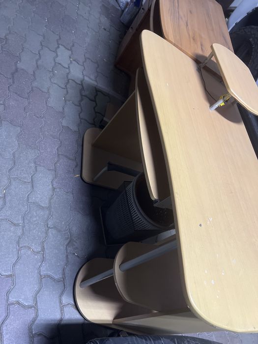 Продам стол компьютерный