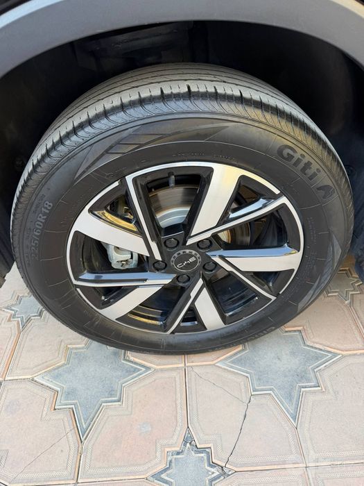 BYD Song Pro Chempion 2025! Gibrid 1200 km yuradi. Holati ideal