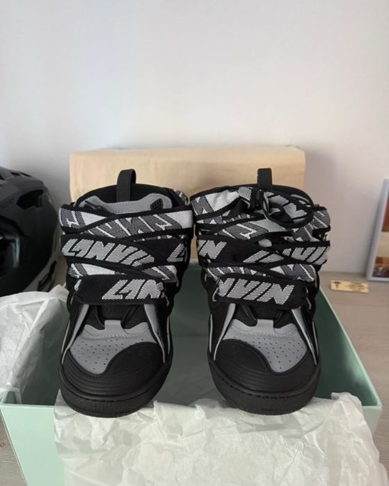 Lanvin curb sneakers