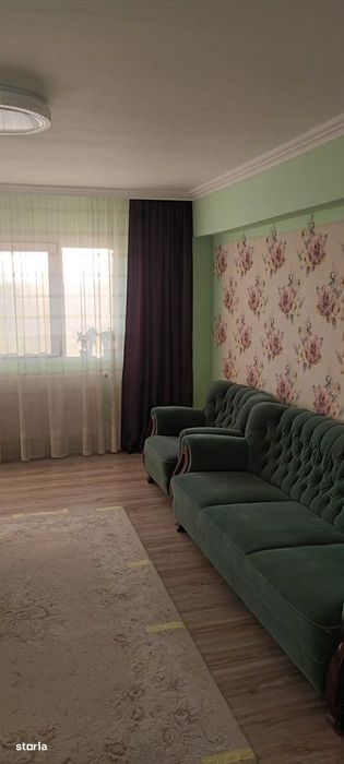 Apartament de 3 camere zona BARTOLOMEU,