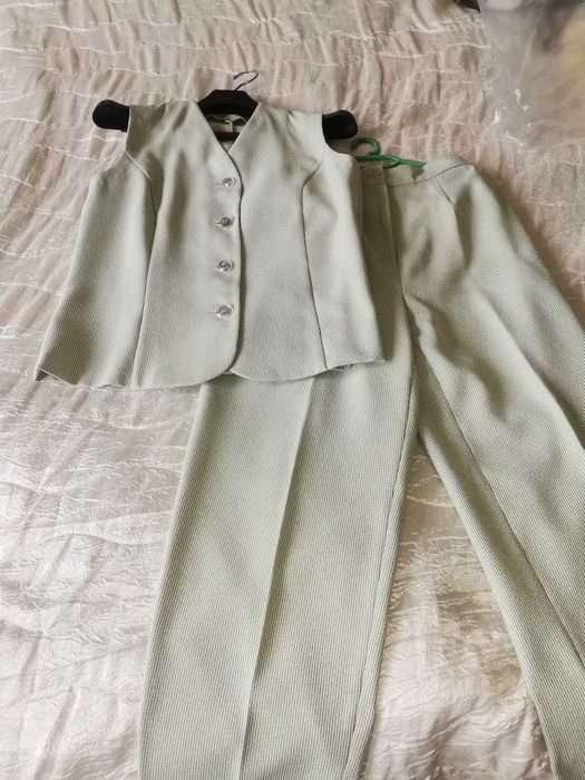 Дамски костюм 3 части