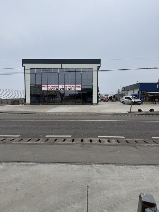 Cladire comerciala P+1 , deschidere DJ251 , exact in intersectie