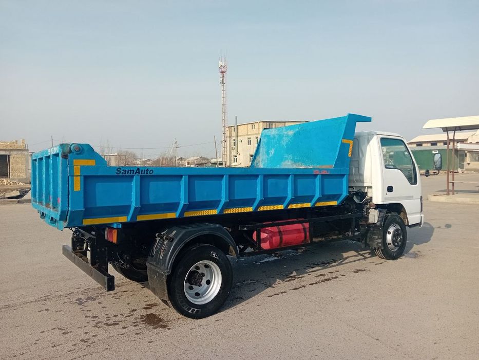 Isuzu samosval sotiladi