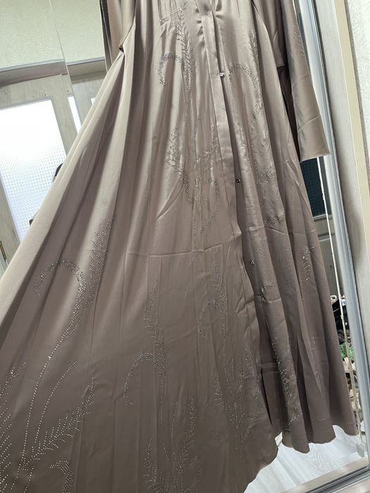 Abaya Dubay onalarimiz uchun