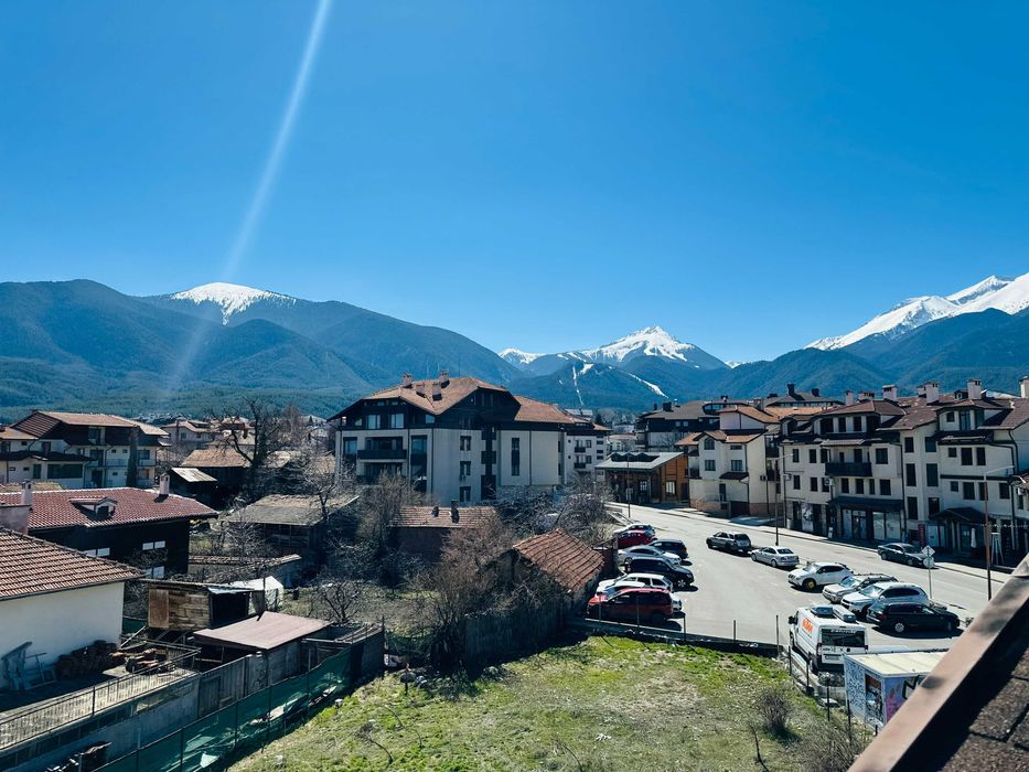 Дава се под наем Двустаен апартамент в Банско - 53 кв.м за 300 € - Снимка #2