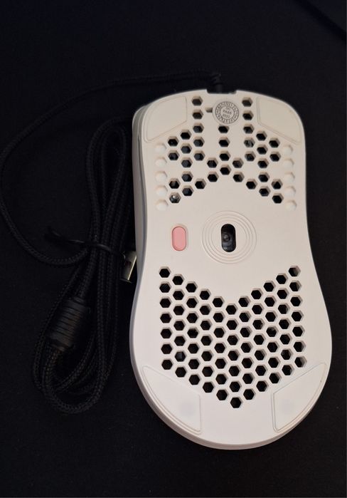 Гейминг мишка с кабел