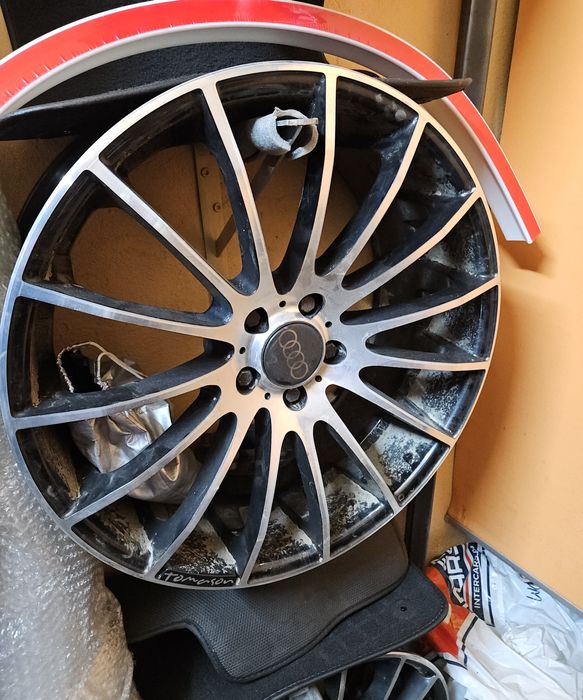 Schimb doua seturi de Jantele R20 pentru AUDI cu 1 set pe R18 OE