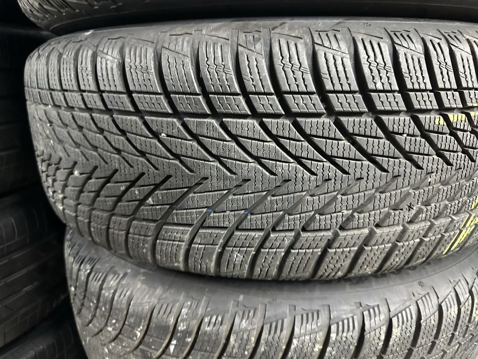 Roti iarna Volvo XC40 R19 DOT2024 Good Year