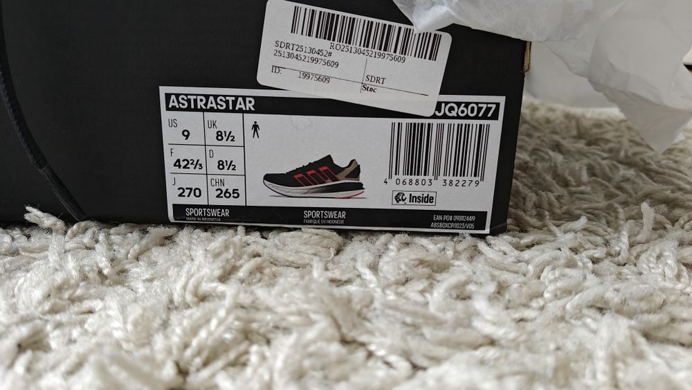 Adidas Astrastar 42 2/3