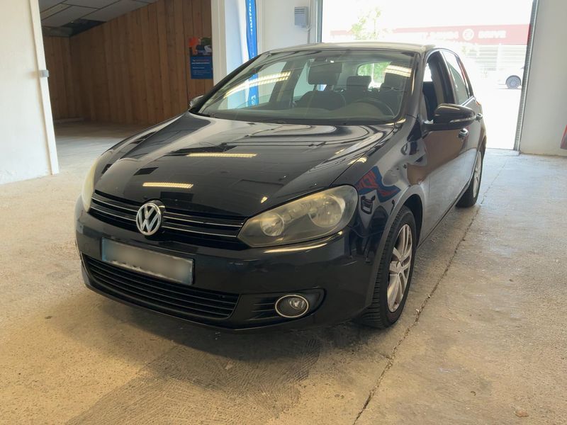 Volkswagen Golf VI 1.6 TDI Comfortline 2010