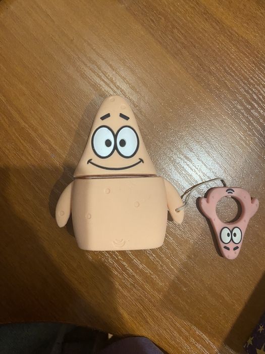 Чехлы на air pods