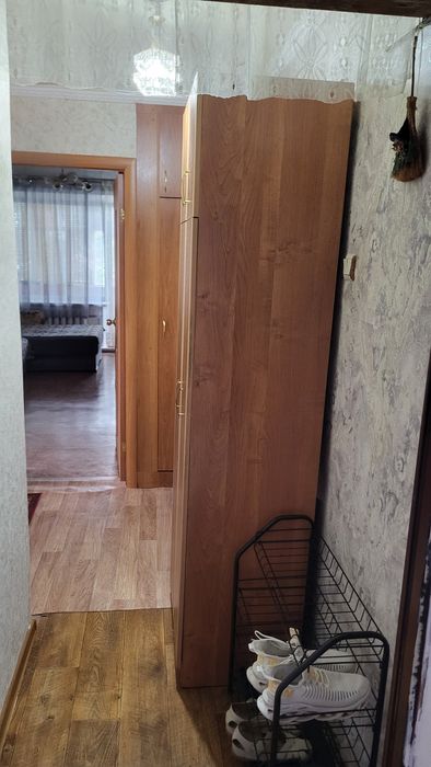 Продам Прихожую стенку