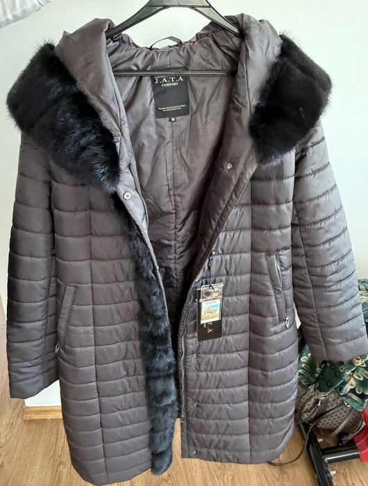 haina de fas cu blana naturala la gat din par de camila noua