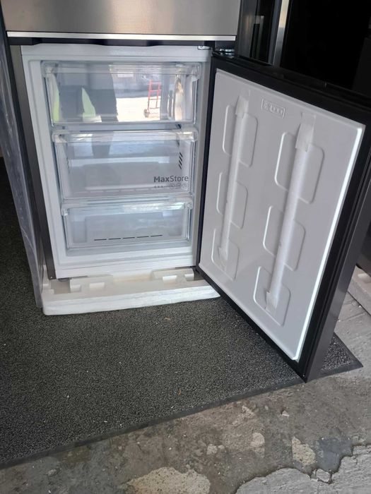 Чисто нов Koмбиниран Хладилник с фризер BEKO-БЕКО 186.5 см No Frost