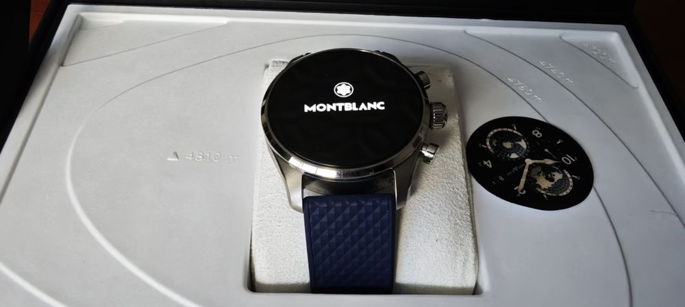 Продавам луксозен смартчасовник Montblanc summit 3, пълен комплект
