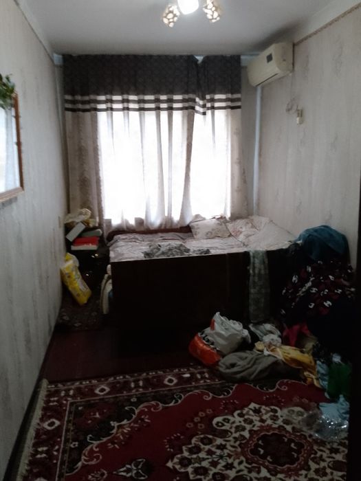 Продается4 комнатная квартира на1этаже,вгульбахоре