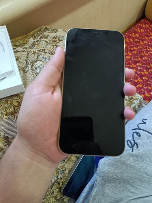 Iphone 12pro max Gold