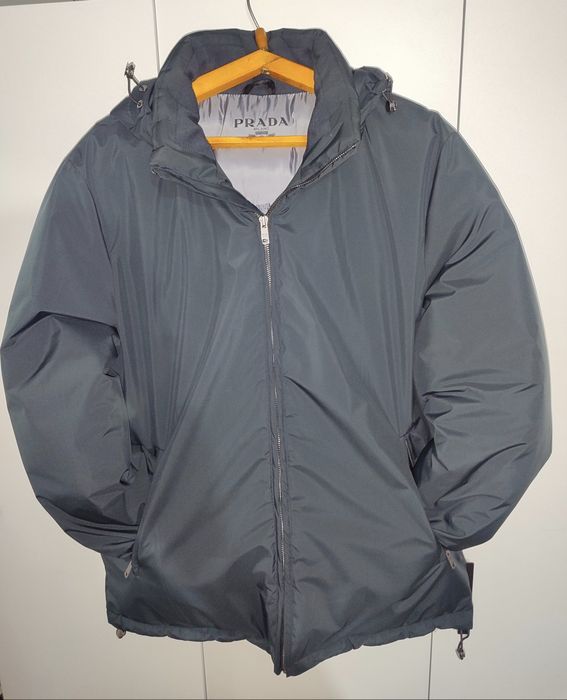 Зимная куртка, PRADA MILANO