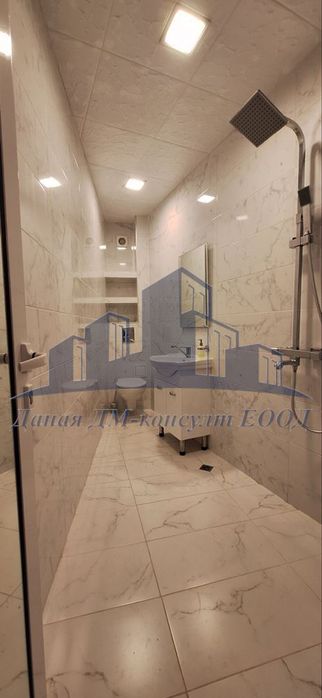 Продава се Тристаен апартамент в Шумен, Добруджански - 90 кв.м за 1356 €/кв.м - Снимка #1