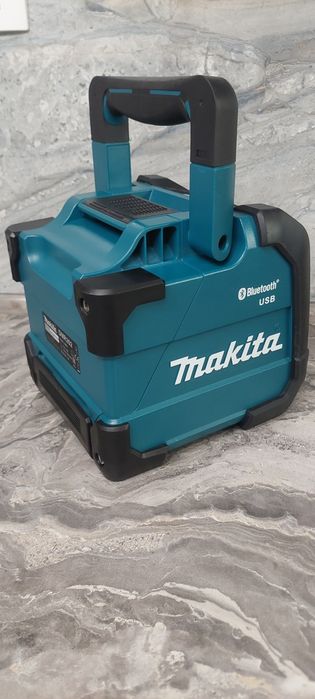 Vind Boxa cu Bluethoot  Makita DMR 202 Noua