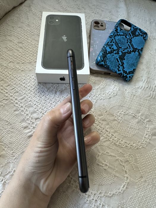 Продаётся айфон 11/ iPhone 11 128гб