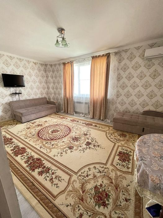 Нужна 1 девушка на подселение