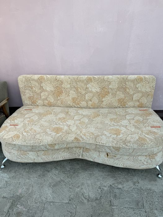Продам диван, б/у