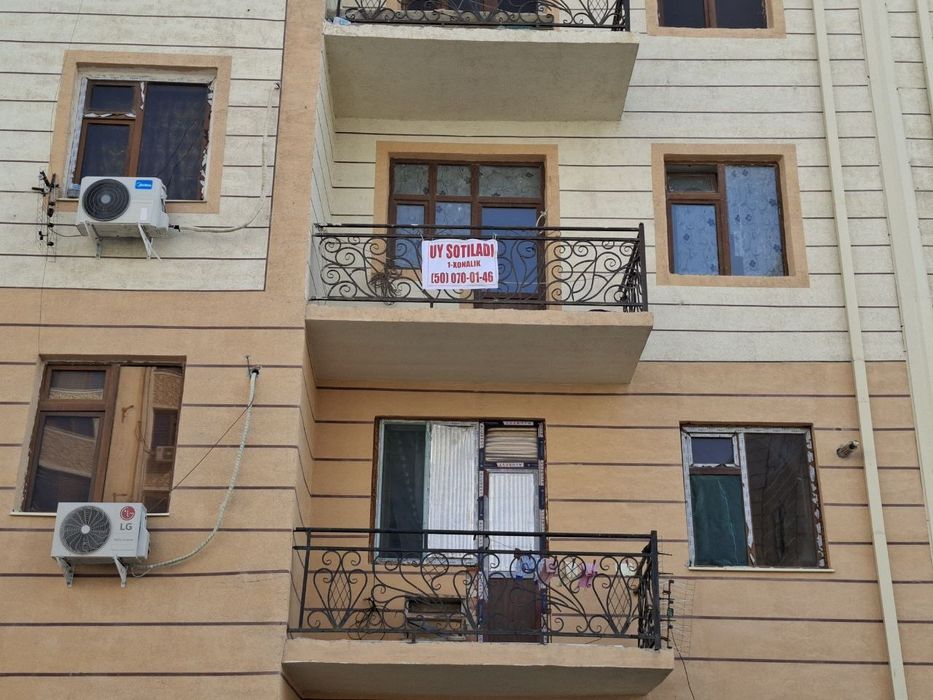 Квартира Зарафшон шахрида сотаман