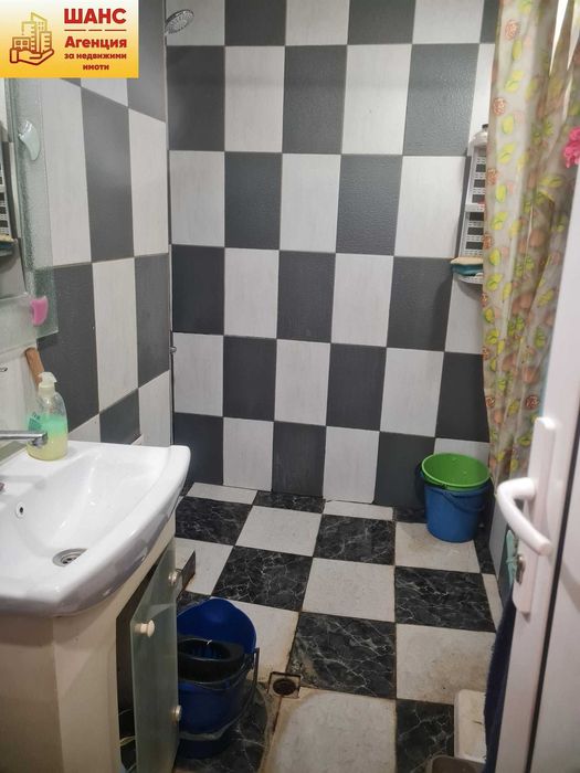 ж.к. Сторгозия  - тристаен