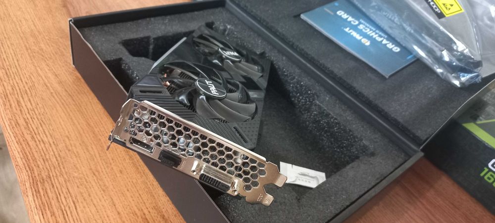 Видеокарта GTX 1660 Super