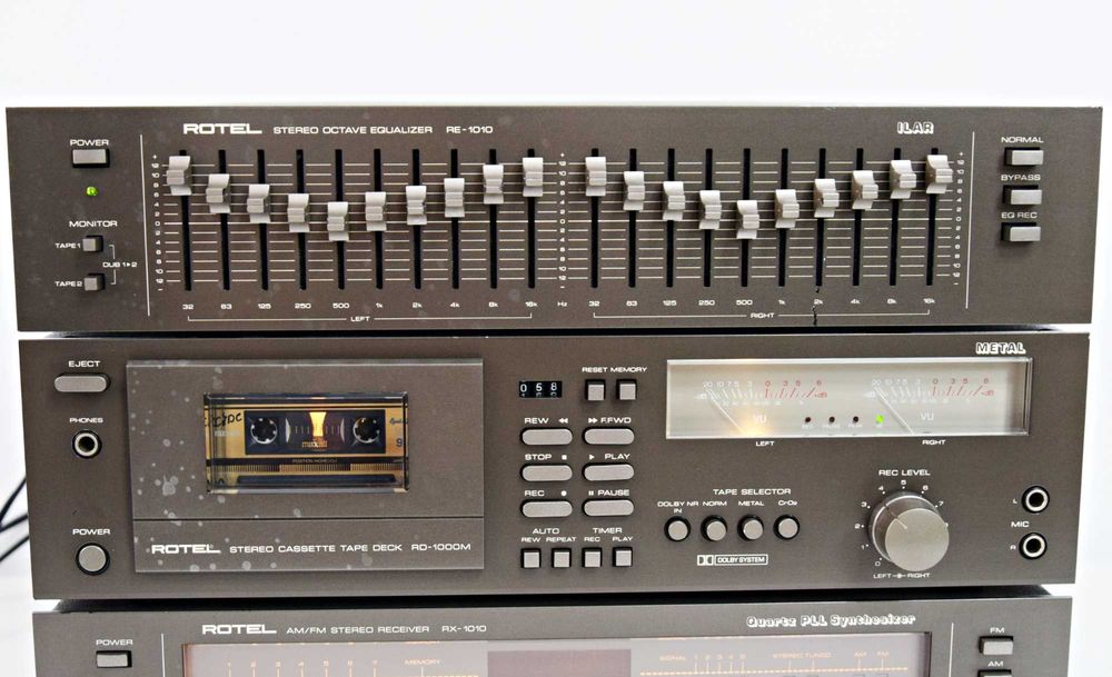 Linie Rotel amplificator RX-1010 + egalizator RE-1010 + deck RD-1000M