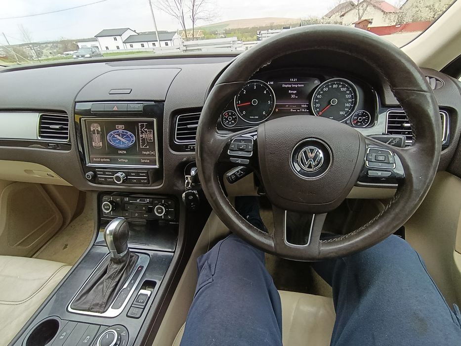 Vw Touareg 3.0d 240 cai volan dreapta uk anglia Preț fix