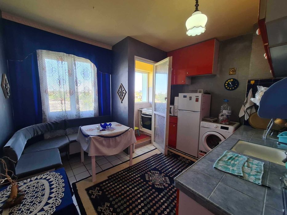 Продава се Тристаен апартамент в Хасково, Любен Каравелов - 89 кв.м за 888 €/кв.м - Снимка #4