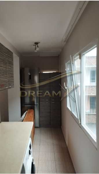 Дава се под наем етаж от къща в Смирненски!  71866557