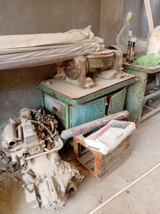 Инструмент шкафы