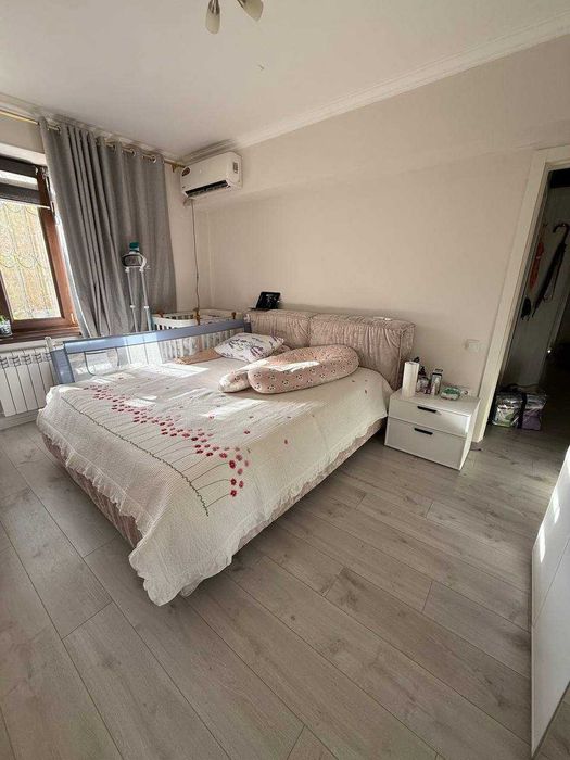 4-комнатная квартира 82 м², Ц-5, Монумент Мужеств, вторичка