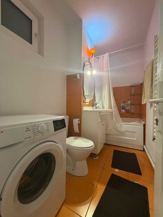 Închiriez garsonieră confort 1 Onești strada Belvedere in bloc de apartamente